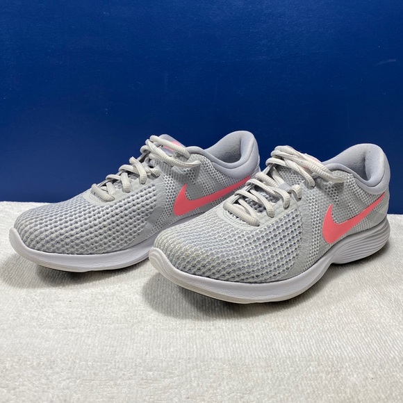 ladies trainers size 6